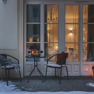 Atrium - Old Town Luxury - By Upstairs Kraków